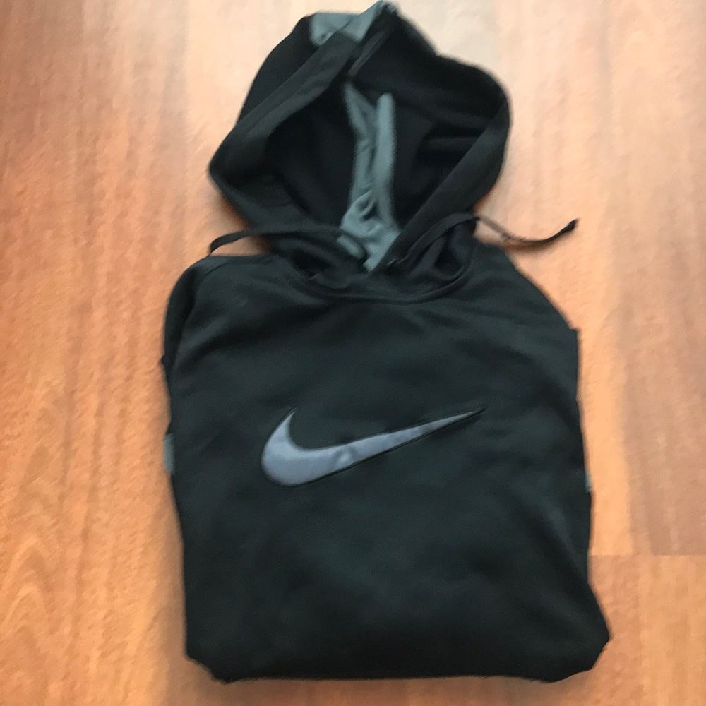 Men’s Nike Sweatshirt